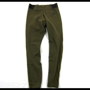 Nike Women's Green Panel Stretch Sweatpants Sz M